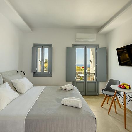 Nastram Suites Oia エクステリア 写真