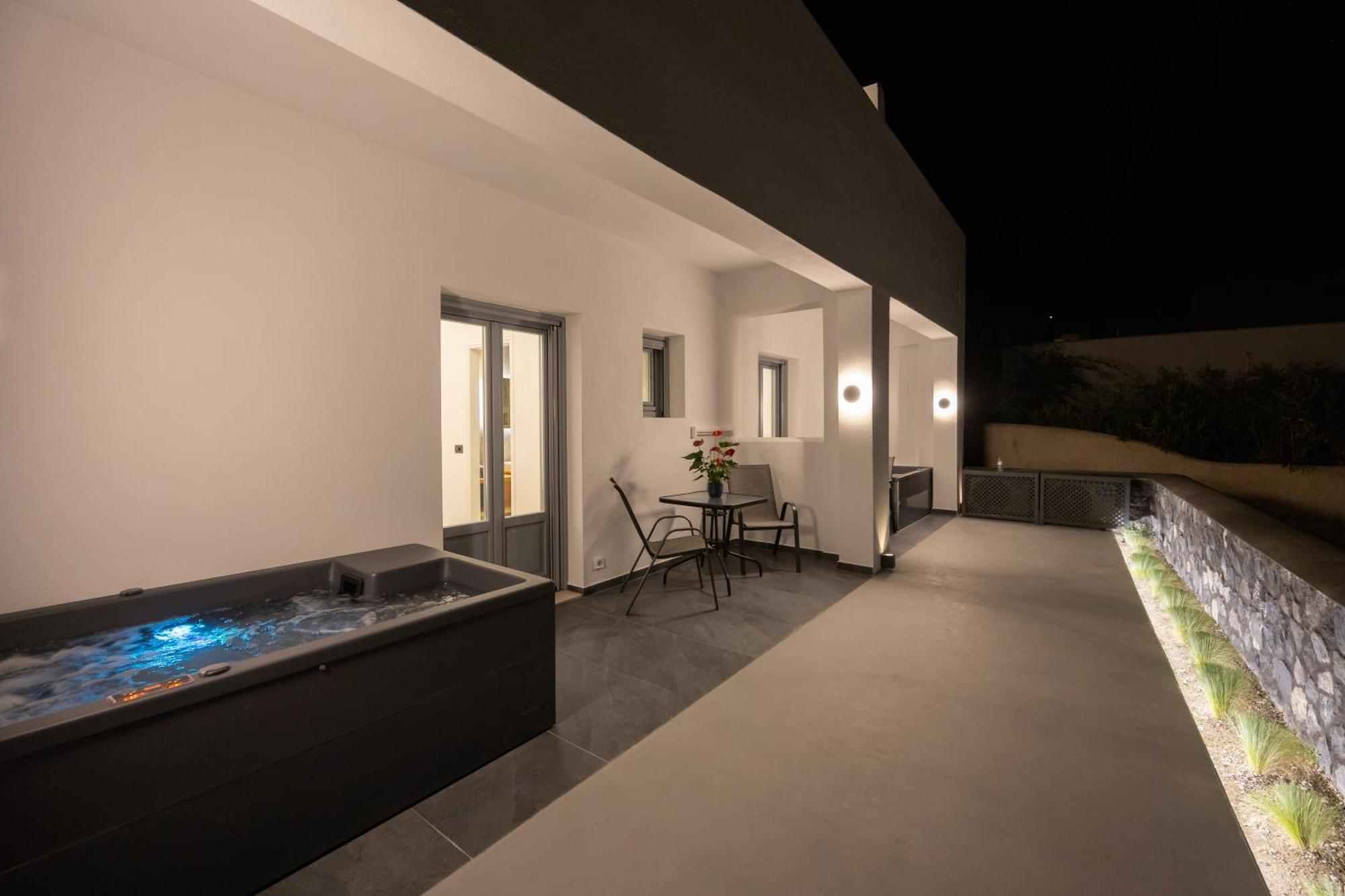 Nastram Suites Oia エクステリア 写真