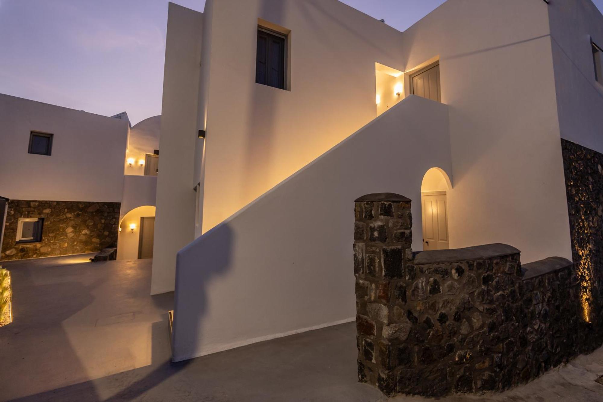 Nastram Suites Oia エクステリア 写真