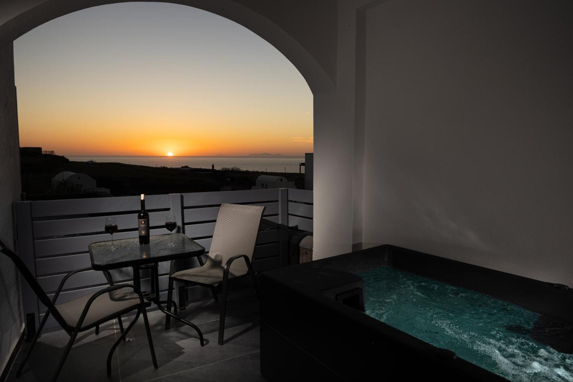 Nastram Suites Oia エクステリア 写真