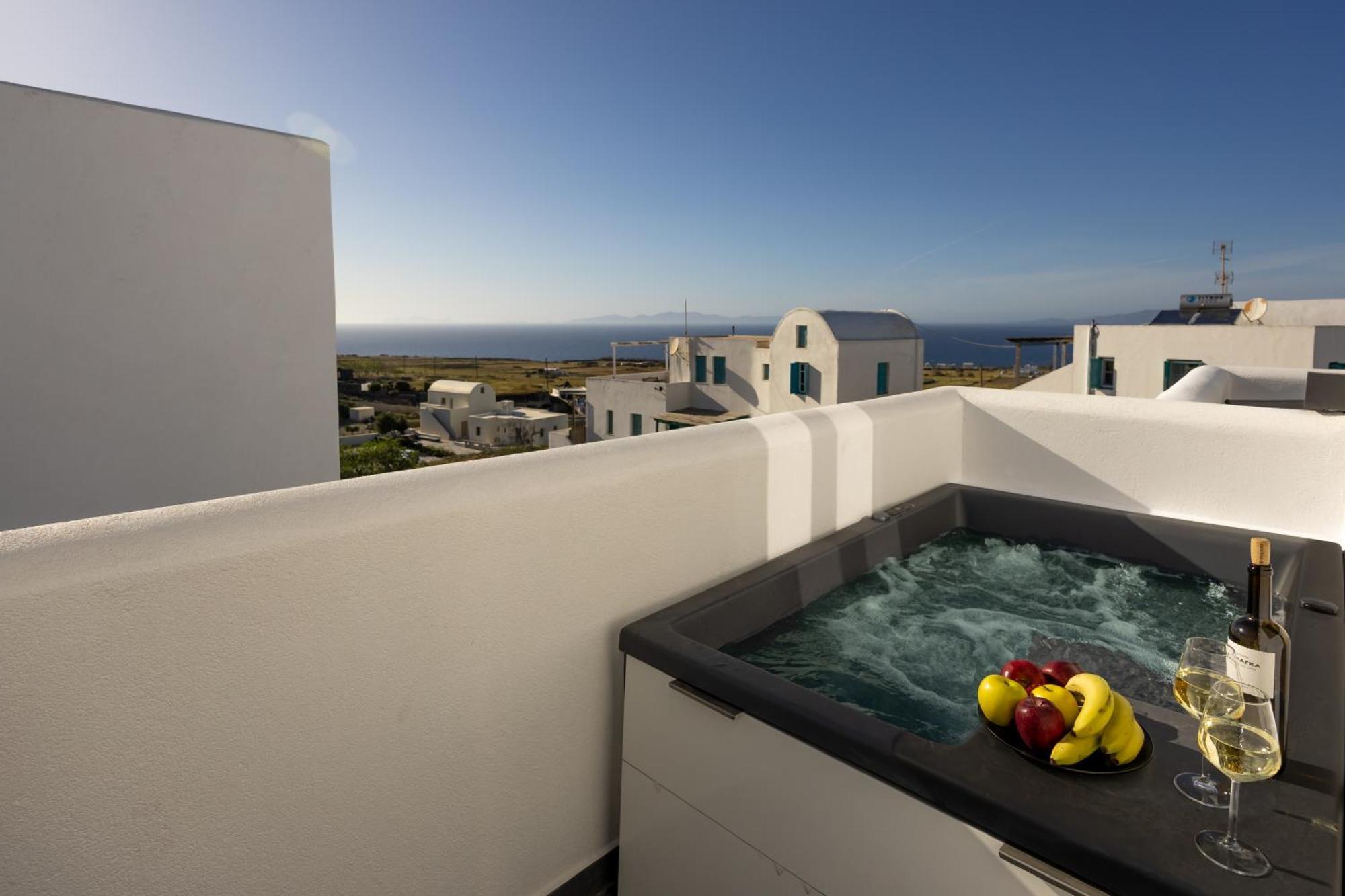 Nastram Suites Oia 部屋 写真